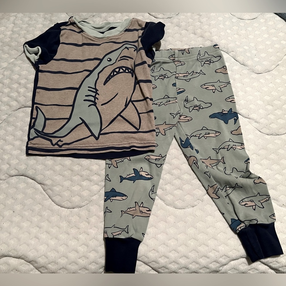 Shark Print Kids Pajamas Set size 2